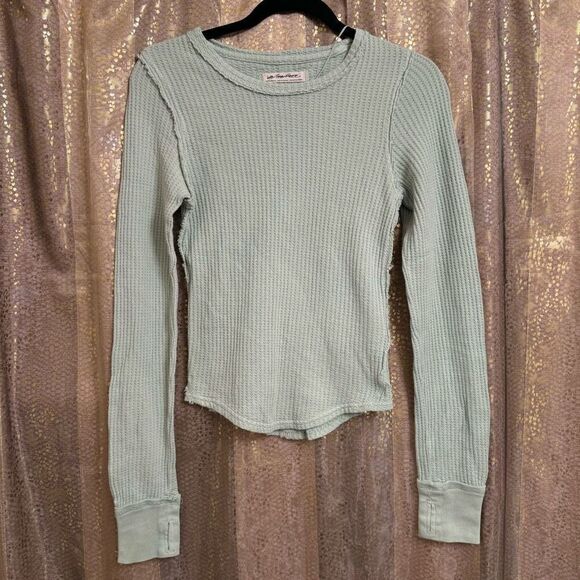 Free People We The Free Roll With IT Thermal Shirt Light Green XS NWOT - Picture 1 of 8